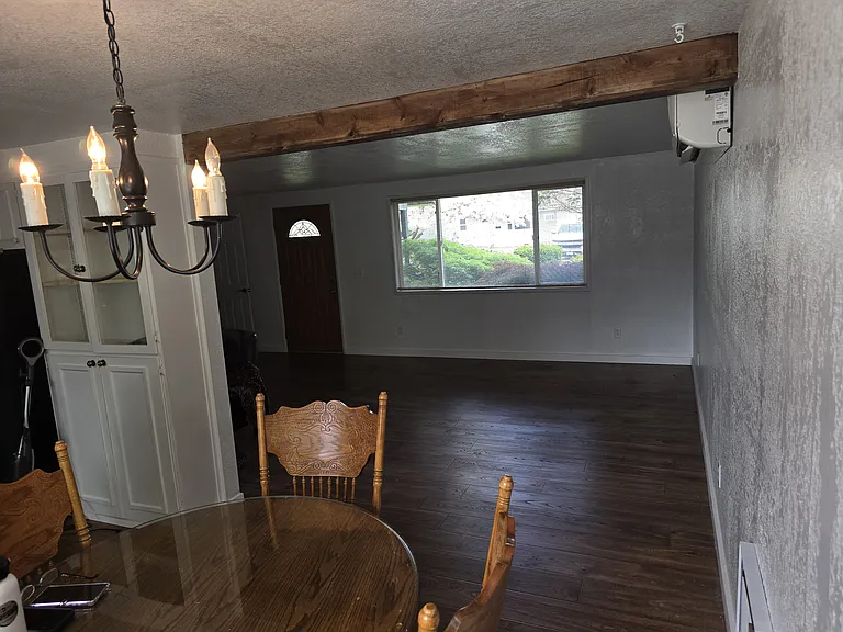 601 Marjo St — Photo 16