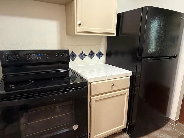 26011 Bernard Rd — Photo 8