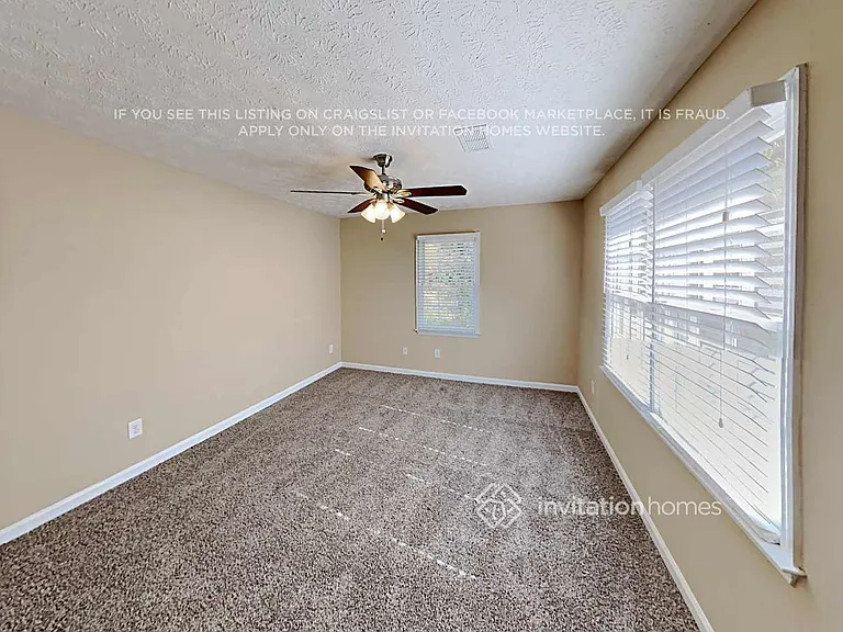 4611 Pine Harbor Ct NE — Photo 13
