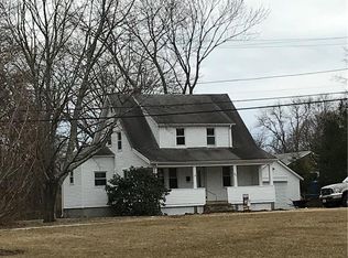 298 Sandy Ln, Warwick, RI 02889