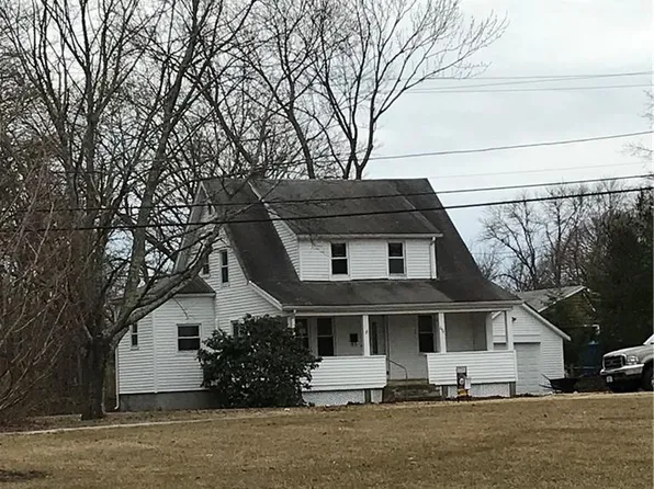 298 Sandy Ln, Warwick, RI 02889