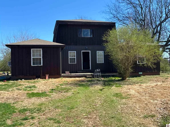 4695 Wadesboro Rd S, Benton, KY 42025