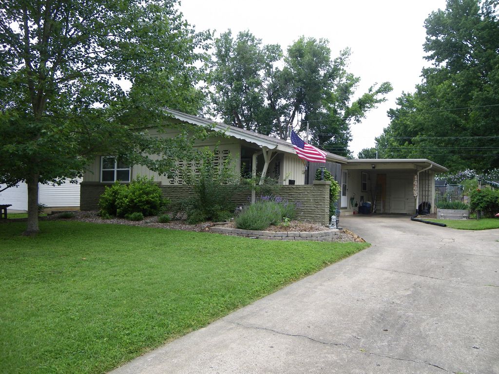 1443 E Berkeley Street, Springfield, MO - View 5