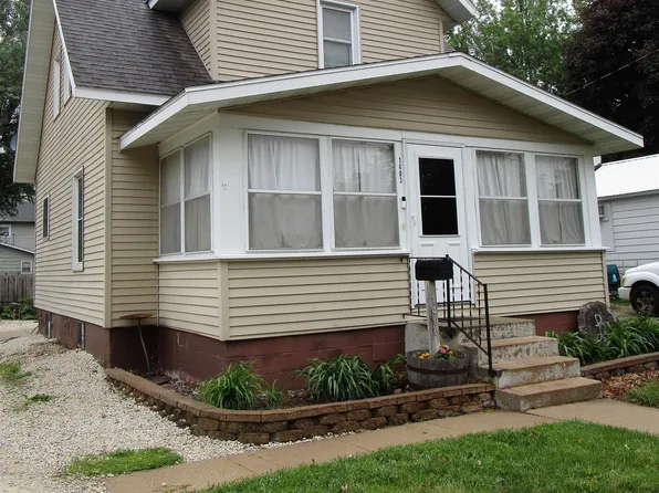 1403 College Ave, Iowa Falls, IA 50126