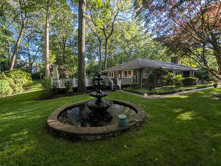 28 Brookfield Rd — Photo 25