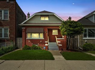 8950 S Elizabeth St, Chicago, IL 60620