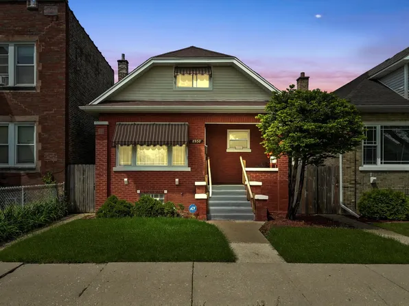 8950 S Elizabeth St, Chicago, IL 60620