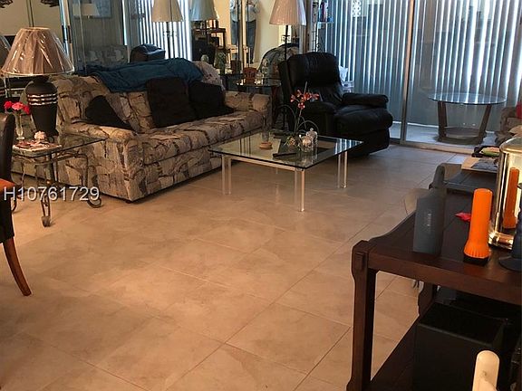 4th image of 8901 Sunrise Lakes Blvd APT 112