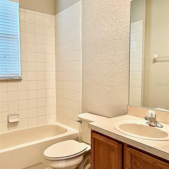 3000 Laurel Park Ln #101 — Photo 14