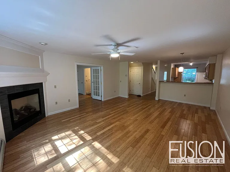 58 Stonington Cir — Photo 21