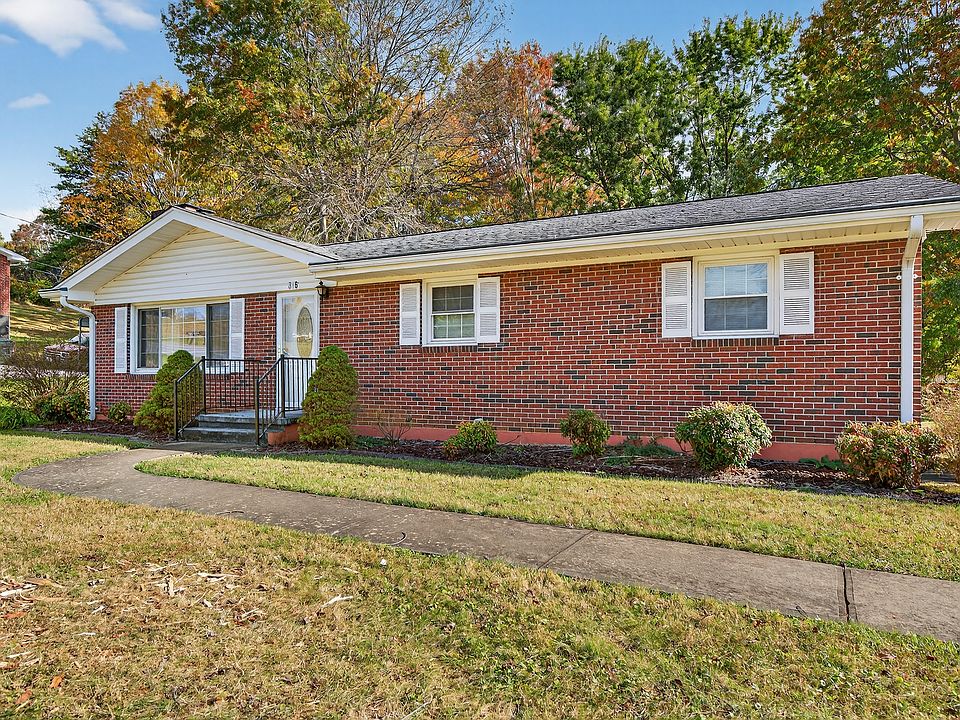 1st image of 316 Morningside Dr NE