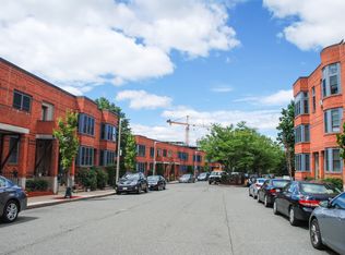 15 Ellingwood St, Roxbury, MA 02120