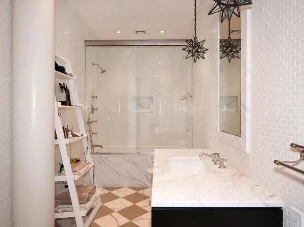 120 West 18th Street image 9 of 9