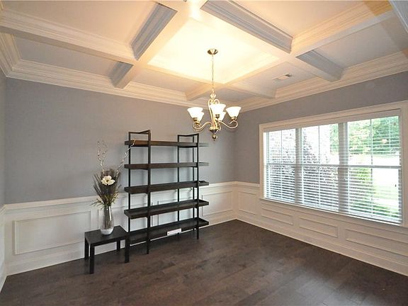3rd image of 1008 Winchester Ct #2020-06-03