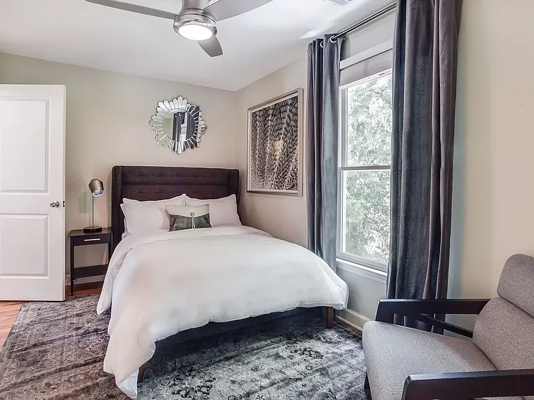 235 Corley St NE — Photo 8