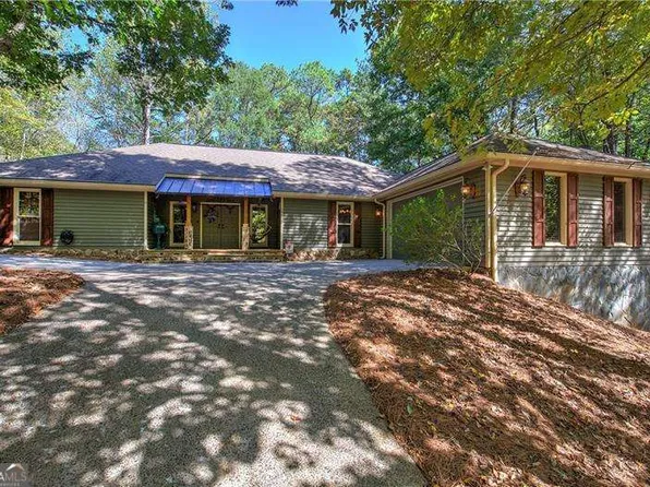 186 Wolverine Dr, Waleska, GA 30183