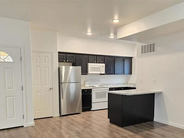 AP Properties — Photo 46