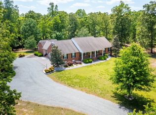 6517 Confederate Hill Dr, Mechanicsville, VA 23111