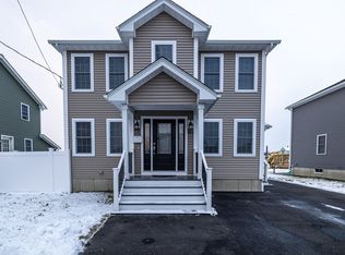 903 Dwelly St, Fall River, MA 02724