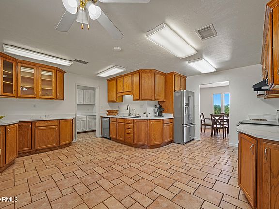 3rd image of 1708 S CAMINO RANCHO --