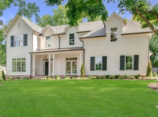 951 Greerland Dr, Nashville, TN 37204