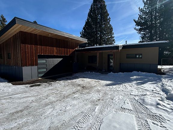 2nd image of 19 Lost River Dr