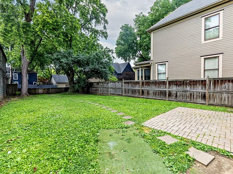 1023 Neil Ave — Photo 41