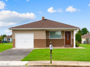 166 Harrington Dr N, Toms River, NJ