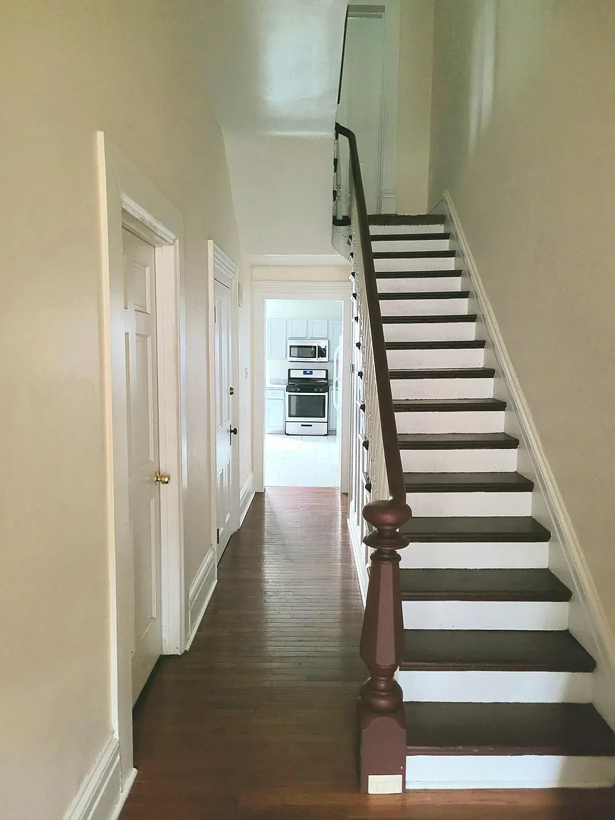 2124 Sidney St photo 1