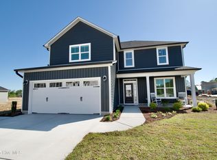 9 Fairway Dr, Shallotte, NC 28470
