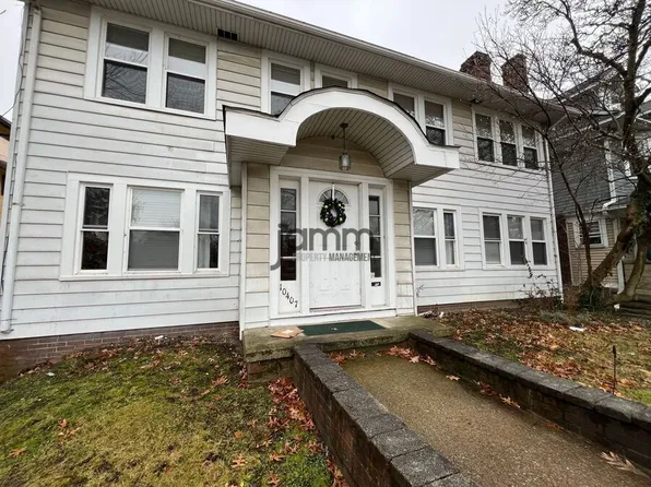 10407 Clifton Blvd, Cleveland, OH 44102