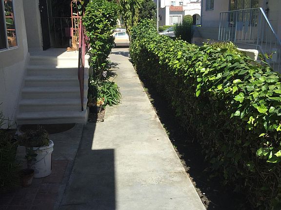 3rd image of 1466 S Wooster St APT 5