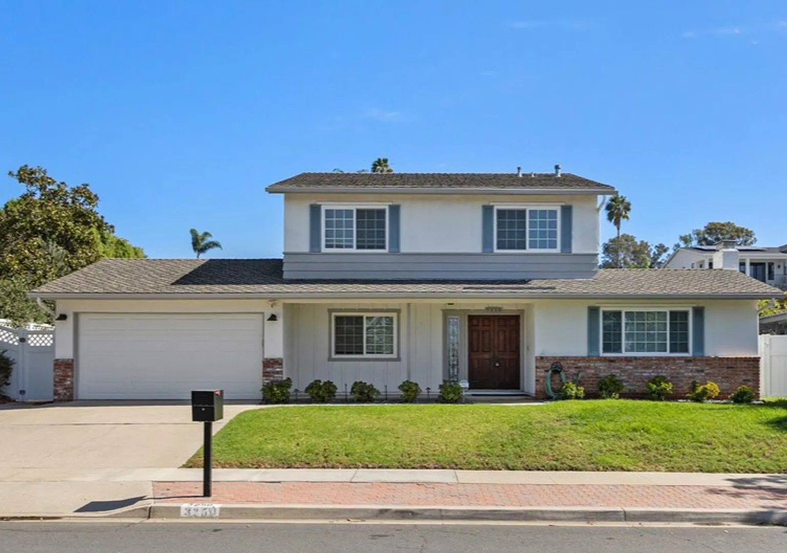 Carlsbad Charmer! — Photo 1