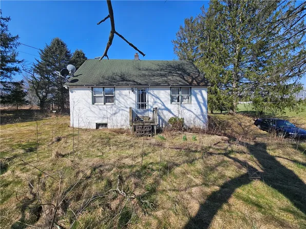 5962 State Route 224, Cayuta, NY 14824