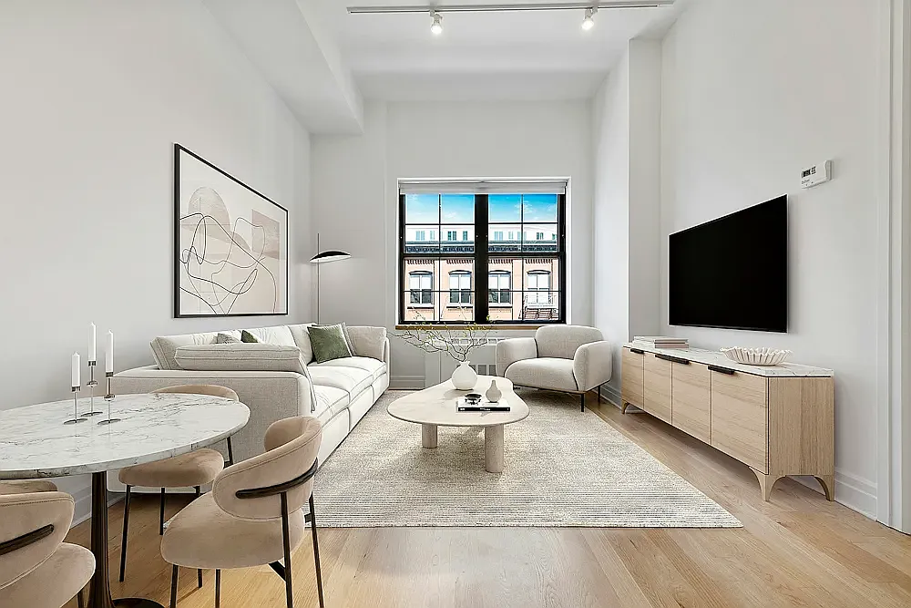 30 Washington Street — Photo 1