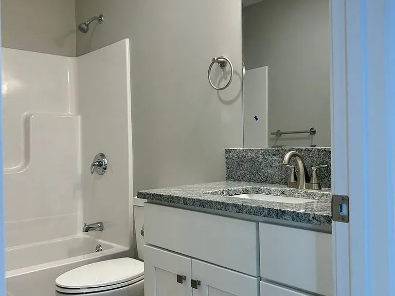 2188 Braley Rd — Photo 31