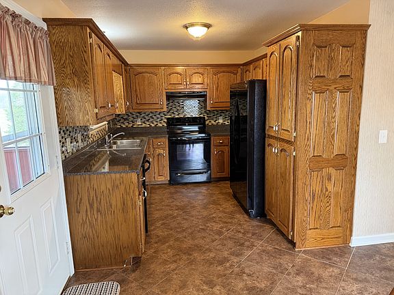 4th image of 70 Dunn Leoma Rd