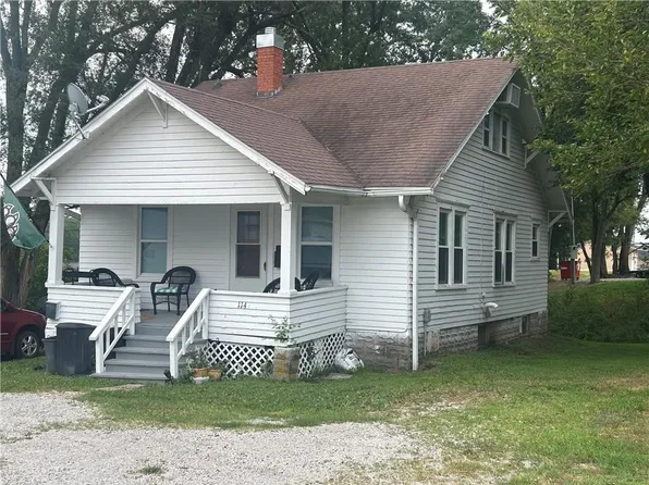 114 E Lincoln St, Maryville, MO 64468