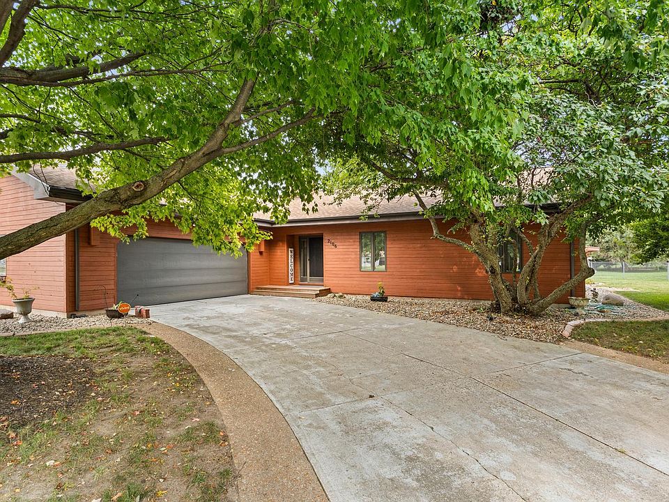 1st image of 2106 Hagan Blvd