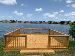 6989 W 19th Ct, Hialeah, FL 33014