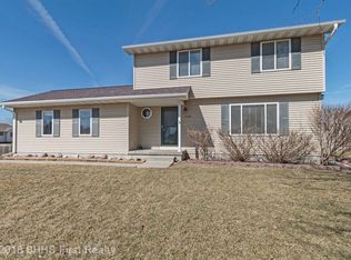 3126 SE Honeysuckle Ct, Ankeny, IA 50021