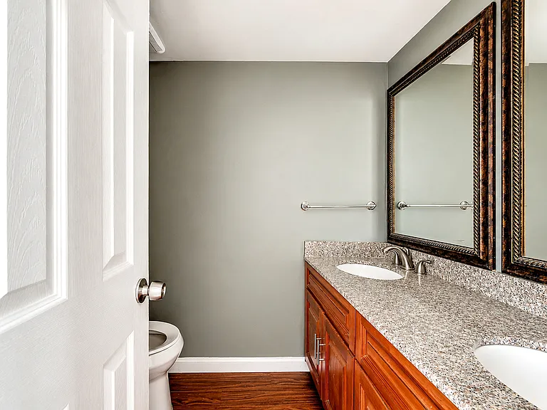 1165 Rue La Ville Walk — Photo 8