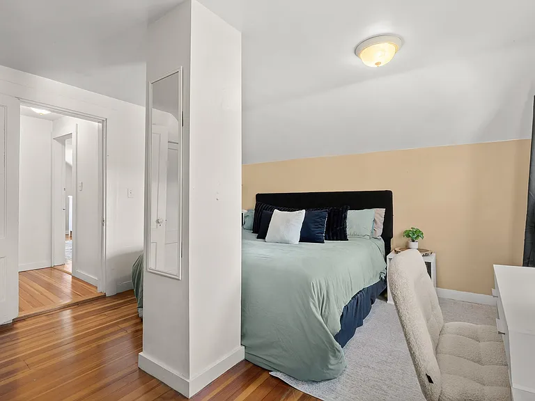 589 Willard St #2 — Photo 23