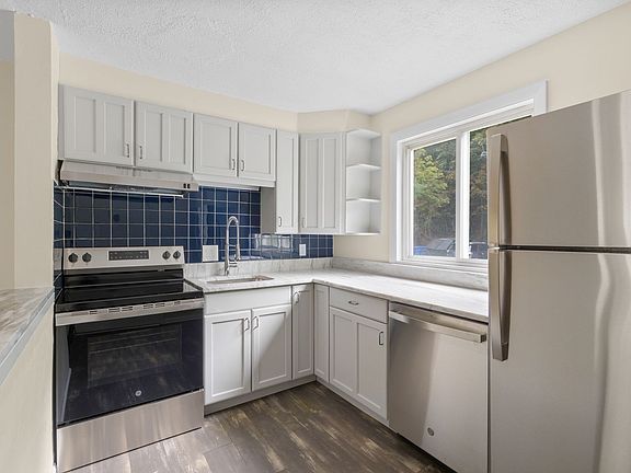 2nd image of 63 Lionel Ave APT C