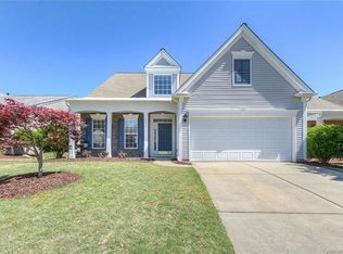 8413 Darcy Hopkins Dr, Charlotte, NC 28277
