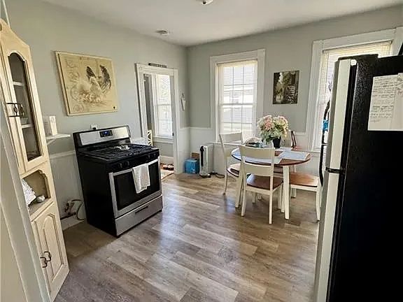 2nd image of 309 Summer St #2