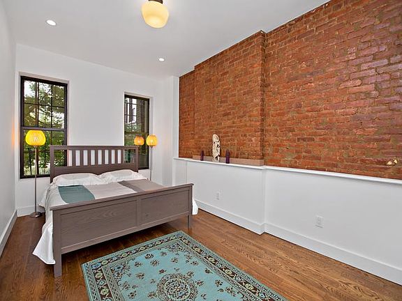 4th image of 535 Throop Ave APT 4