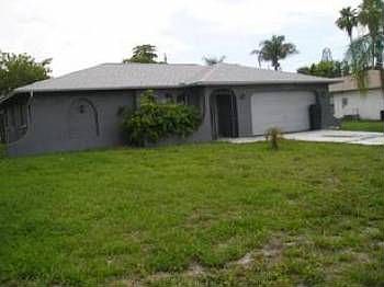 2nd image of 1020 SE 25th Ln