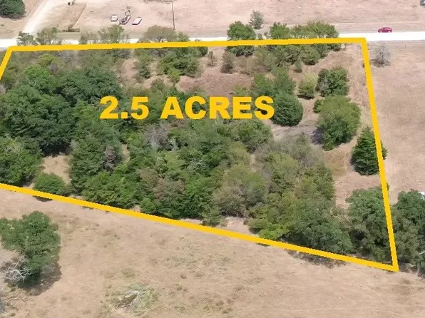 6535 Zak Rd, Bryan, TX 77808