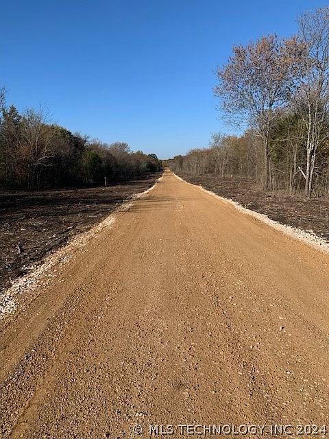 2nd image of 16 Old Willis Rd